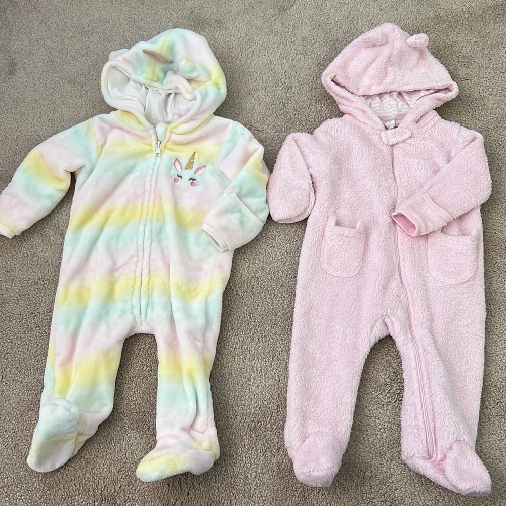 Fuzzy hooded onesies 3-6 months